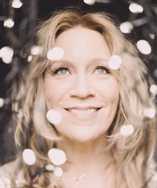 Carolyn Sampson