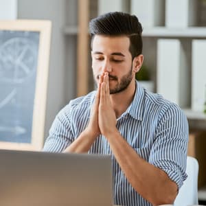 Rainy Focus Meditation: Tranquil Piano Melodies - Melody Elf