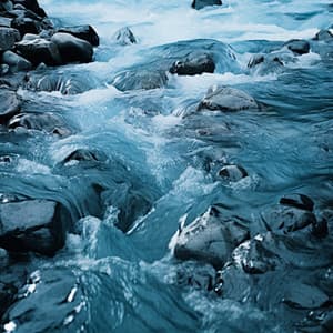 Flujo Armónico Del Agua: Sonata Del Sueño Sereno Del Río - Naturaleza registrada