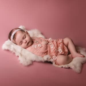 Baby Lullaby Enchantment: A Soothing Symphony for Newborn - De-Stress Calming Baby Sounds