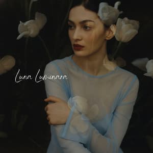 Pulse in Moving Silence - Luna Luminara