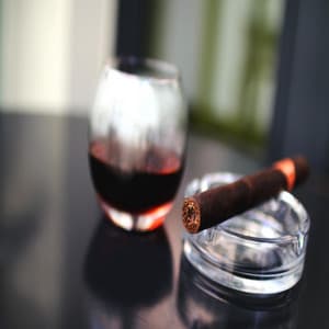 Slow Jazz and Smooth Cigars - Cigar Bar Background Music
