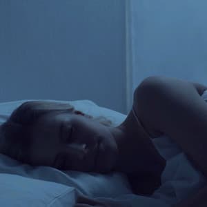 Quiet Night Tranquility: Relaxing Sounds for Deep Sleep - ChilledCrow
