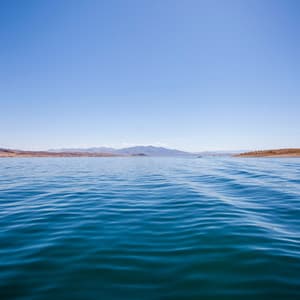 Water's Tranquil Flow: Soothing Musical Currents - Water Spa