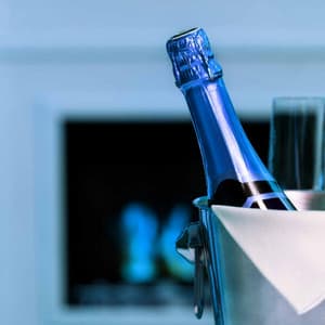 Ambiance for Classic Madness - Harlem Jazz Guitar Quartet