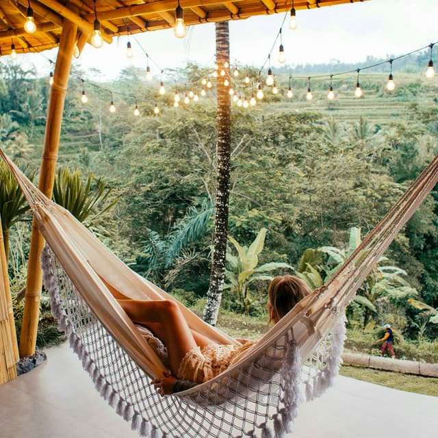 10 Waves: Dreams - Coastal Sounds