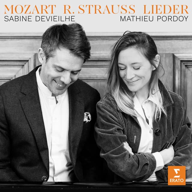 Mozart & Strauss: Lieder - Sabine Devieilhe