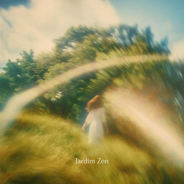 Portal of Soft Frequencies - Jardim Zen