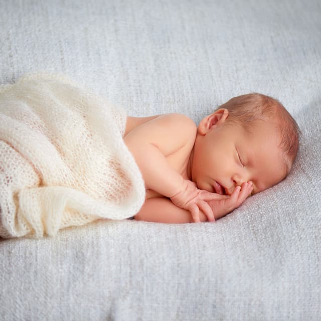 Baby's Waterworld: Ambient Sleep Serenity - Baby Senses
