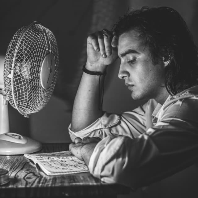 25 White Noise Sounds For Sleeping: Mindful Resonance - White Noise