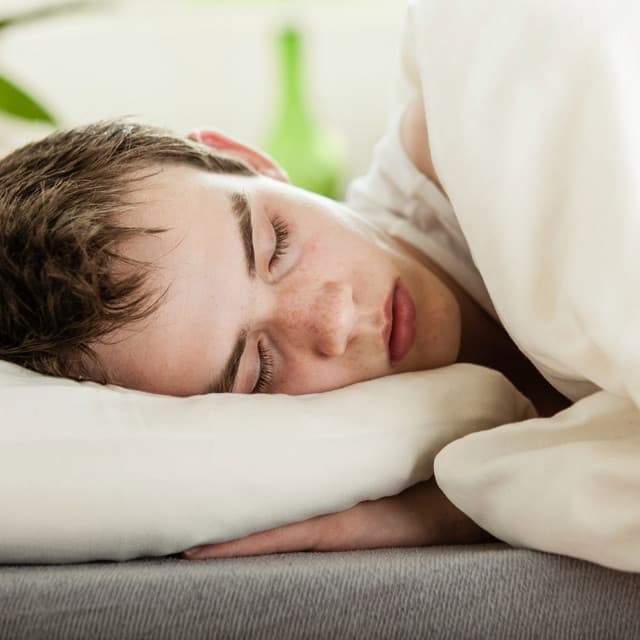 Calming Lofi for a Restful Sleep Experience - lofi rap